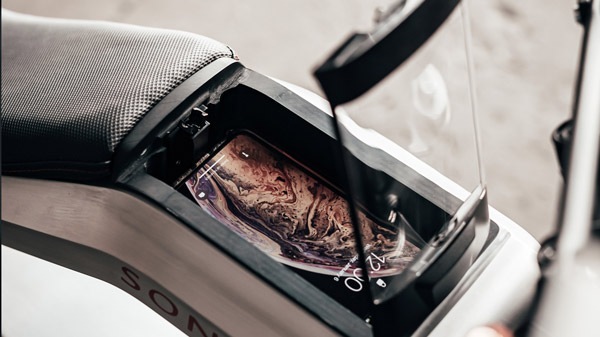 പുതിയ മെറ്റാസൈക്കിൾ അവതരിപ്പിച്ച് സോണ്ടോർസ്