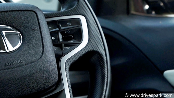 ഐതിഹാസിക മോഡല്‍ സഫാരിക്കു വീണ്ടും ജന്മം നല്‍കി ടാറ്റ; ആദ്യ ഡ്രൈവ് വിശേഷങ്ങള്‍