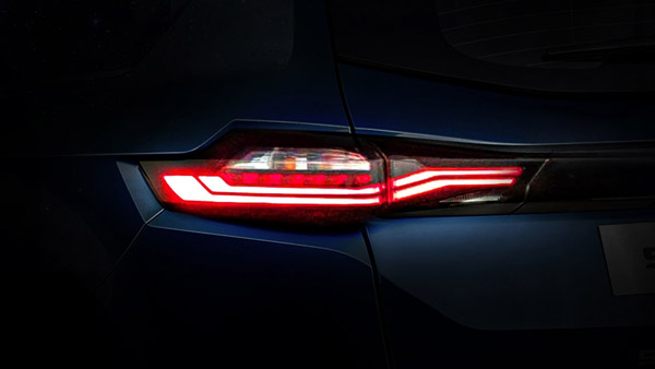 സഫാരിയുടെ ടെയില്‍ ലാമ്പ് ചിത്രങ്ങള്‍ പുറത്തുവിട്ട് ടാറ്റ