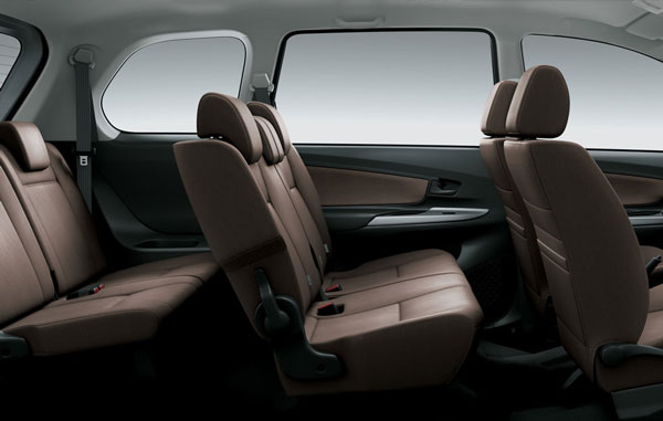 പുതിയ അവൻസ ഈ വർഷം തന്നെ വിപണിയിലെത്തിക്കാനൊരുങ്ങി ടൊയോട്ട