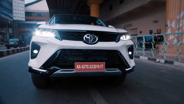 2021 ഫോർച്യൂണർ ഫെയ്‌സ്‌ലിഫ്റ്റ് & ലെജൻഡർ മോഡലുകൾ പുറത്തിറക്കി ടൊയോട്ട; വില 29.98 ലക്ഷം രൂപ