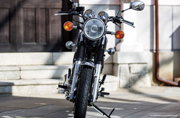 കാലങ്ങൾ നീണ്ടുനിന്ന ക്ലാസിക് മോഡലിന് വിട; ഓൾഡ് സ്കൂൾ SR400 -ന്റെ ഫൈനൽ എഡിഷൻ പുറത്തിറക്കി യമഹ