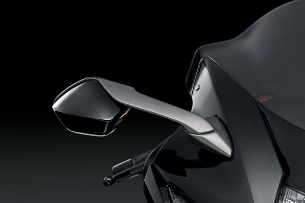 നവീകരണങ്ങളോടെ 2021 ഹയാബൂസ അവതരിപ്പിച്ച് സുസുക്കി