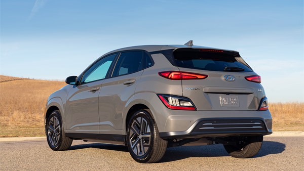 മുഖംമിനുക്കി മിടുക്കനായി പുതിയ 2022 മോഡൽ ഹ്യുണ്ടായി കോന