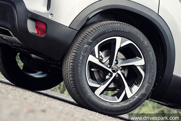 C5 എയർക്രോസിന്റെ ഔദ്യോഗിക ആക്സസറികൾ വെളിപ്പെടുത്തി സിട്രൺ