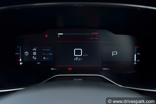 പ്രീമിയം എസ്‌യുവി നിരയിലെ പുത്തൻ താരോദയം; സിട്രൺ C5 എയർക്രോസിന്റെ ആദ്യ ഡ്രൈവ് വിശേഷങ്ങൾ