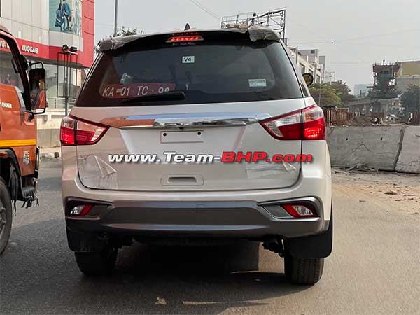 അവതരണത്തിന് മുന്നോടിയായി പരീക്ഷണയോട്ടം നടത്തി ഇസൂസു MU-X; ചിത്രങ്ങൾ പുറത്ത്