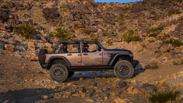 റാങ്‌ലർ റൂബിക്കൺ 392 ലോഞ്ച് എഡിഷനെ വിപണിയിൽ എത്തിച്ച് ജീപ്പ്