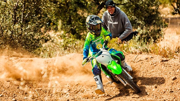 തെരഞ്ഞെടുത്ത മോഡലുകളില്‍ ഓഫറുകള്‍ പ്രഖ്യാപിച്ച് കവസാക്കി