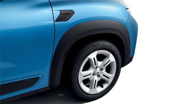 പുറത്തിറങ്ങും മുമ്പ് റെനോ കൈഗറിന്റെ ബേസ് മോഡലിന്റെ ചിത്രങ്ങൾ പുറത്ത്