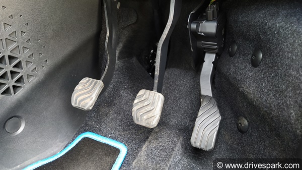 റെനോയുടെ തുറുപ്പ്ചീട്ടാകാന്‍ കൈഗര്‍; ആദ്യ ഡ്രൈവ് റിവ്യൂ വിശേഷങ്ങള്‍