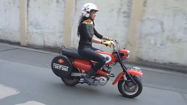 ക്ലാസിക് ലുക്കിൽ ഇന്നും ക്യൂട്ടായി രാജ്ദൂത് ബോബി; വീഡിയോ