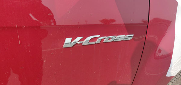 പരീക്ഷണയോട്ടത്തിനിടെ വീണ്ടും ക്യാമറ കണ്ണിൽ പതിഞ്ഞ് ബി‌എസ് VI ഇസൂസു D-മാക്സ് V-ക്രോസ്