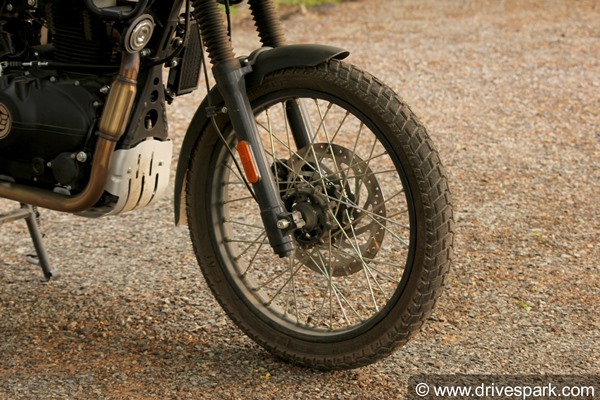 പുത്തന്‍ നിറങ്ങളും കണക്ടിവിറ്റി ഫീച്ചറുകളും; 2021 റോയല്‍ എന്‍ഫീല്‍ഡ് ഹിമാലയന്റെ റിവ്യൂ വിശേഷങ്ങള്‍