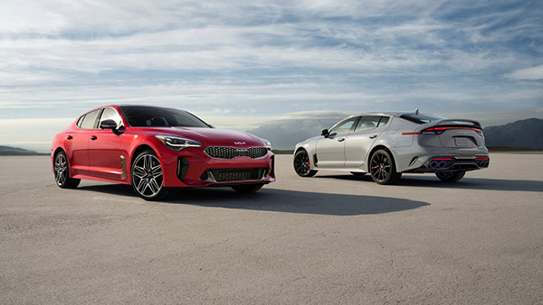 പരിഷ്കരിച്ച 2022 സ്റ്റിംഗർ സ്പോർട്സ് സെഡാൻ അവതരിപ്പിച്ച് കിയ