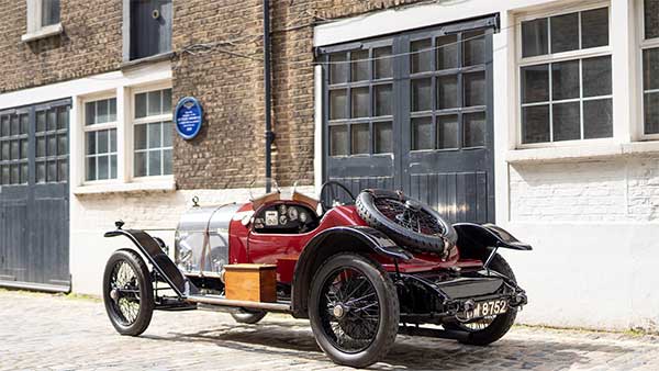 വിപണിയില്‍ പുതിയ നാഴികക്കല്ല് പിന്നിട്ട് ബെന്റ്‌ലി