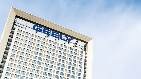 പ്രധാന എതിരാളി ടെസ്‌ല; ഇലക്‌ട്രിക് വാഹനങ്ങൾക്കായി സീക്കർ എന്ന ബ്രാൻഡുമായി ഗീലി