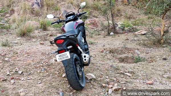 ഹോണ്ടയുടെ പുത്തൻ അഡ്വഞ്ചർ ടൂറർ CB 500X -ന്റെ റിവ്യൂ വിശേഷങ്ങൾ