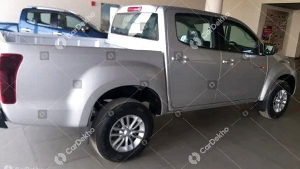 വിൽപ്പനയ്ക്ക് സജ്ജമായി ബിഎസ്-VI D-മാക്സ് V-ക്രോസ്; ഡീലർഷിപ്പുകളിൽ എത്തിത്തുടങ്ങി