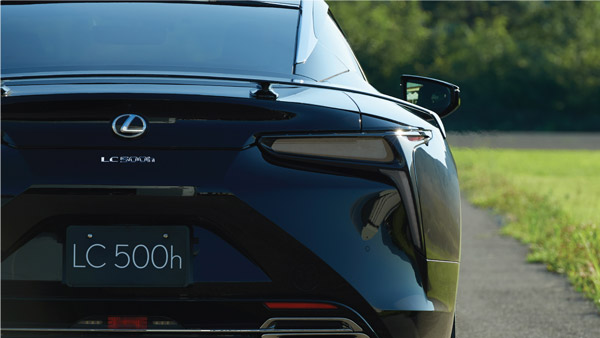 LC 500h ലിമിറ്റഡ് എഡിഷൻ ഇന്ത്യയിൽ അവതരിപ്പിച്ച് ലെക്സസ്