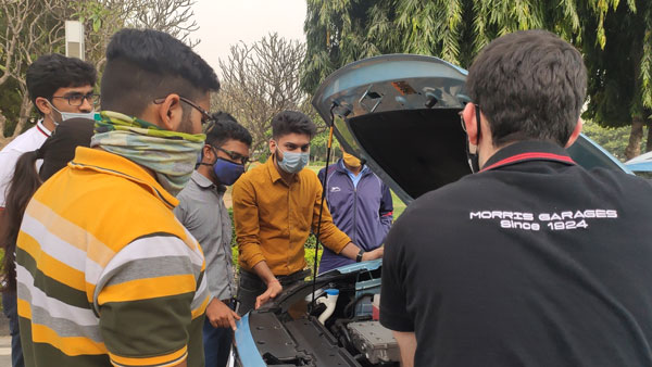 ഇലക്ട്രിക്, സ്വയംഭരണ വാഹന മേഖലയിലെ ഗവേഷണം; IIT ഡല്‍ഹിയുമായി പങ്കാളിത്തം പ്രഖ്യാപിച്ച് എംജി