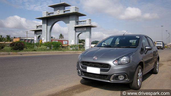 കാറിൽ എല്ലായിപ്പോഴും അടിസ്ഥാനപരമായി സൂക്ഷിക്കേണ്ട ചില ഉപകരണങ്ങൾ