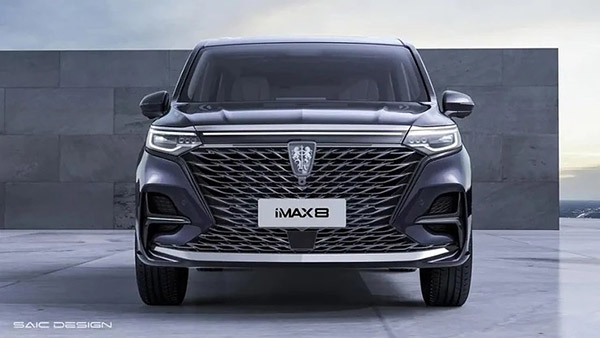 ആഢംബരത്തിലും സവിശേഷതകളിലും കാർണിവലിന് വെല്ലുവിളി ഉയർത്തി റോവ ഐമാക്സ് 8