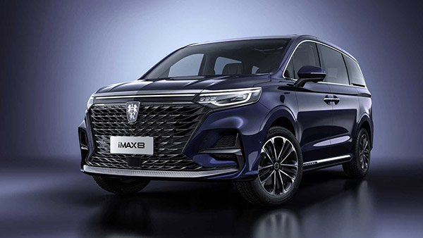 ആഢംബരത്തിലും സവിശേഷതകളിലും കാർണിവലിന് വെല്ലുവിളി ഉയർത്തി റോവ ഐമാക്സ് 8