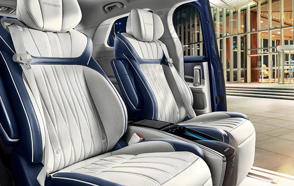 ആഢംബരത്തിലും സവിശേഷതകളിലും കാർണിവലിന് വെല്ലുവിളി ഉയർത്തി റോവ ഐമാക്സ് 8