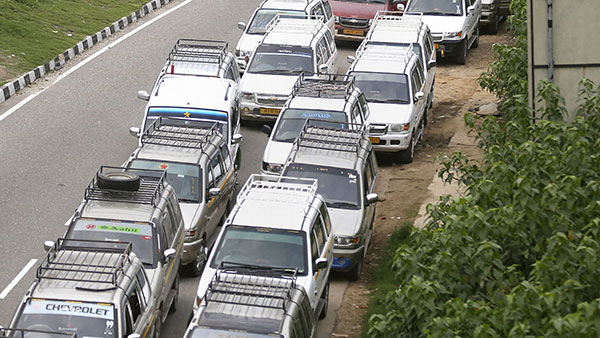 ടൂറിസ്റ്റ് വാഹനങ്ങൾക്ക് ഇനി ഓൾ ഇന്ത്യ പെർമിറ്റ് ഓൺലൈനായി നേടാം