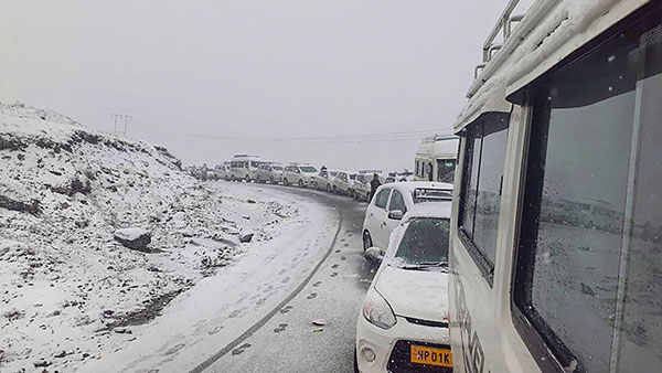 ടൂറിസ്റ്റ് വാഹനങ്ങൾക്ക് ഇനി ഓൾ ഇന്ത്യ പെർമിറ്റ് ഓൺലൈനായി നേടാം