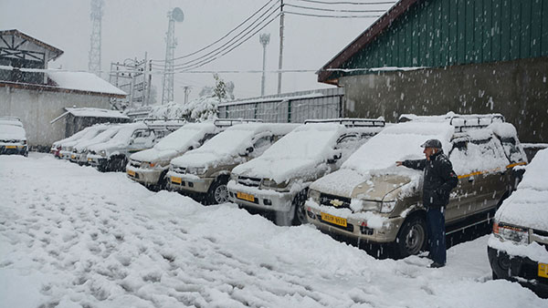 ടൂറിസ്റ്റ് വാഹനങ്ങൾക്ക് ഇനി ഓൾ ഇന്ത്യ പെർമിറ്റ് ഓൺലൈനായി നേടാം