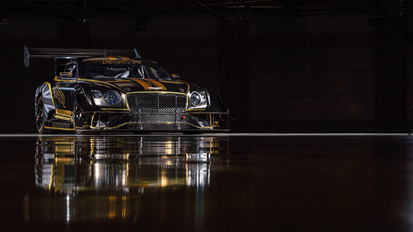 ഇന്ധനം പുനരുപയോഗിക്കാവുന്ന പുത്തൻ കോണ്ടിനെന്റൽ GT3 പൈക്ക്സ് പീക്ക് റേസ് കാർ അവതരിപ്പിച്ച് ബെന്റ്ലി