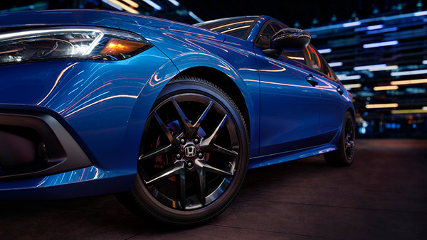 കാത്തിരിപ്പുകൾക്കൊടുവിൽ 2022 സിവിക് വിപണിയിലെത്തിച്ച് ഹോണ്ട