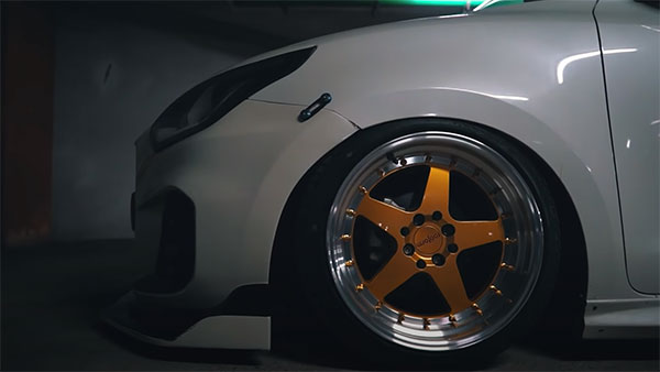 ആരേയും ആകർഷിക്കും രൂപഭാവത്തിൽ എയർ സസ്പെൻഷനുകളുമായി മാരുതി സ്വിഫ്റ്റ്