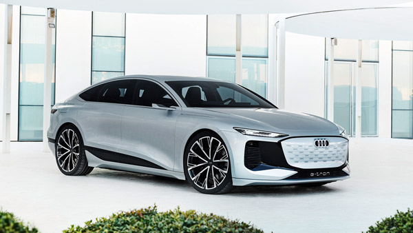 A6 ഇ-ട്രോണ്‍ കണ്‍സെപ്റ്റ് പതിപ്പിനെ പ്രദര്‍ശിപ്പിച്ച് ഔഡി