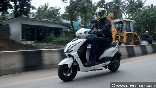 റിയര്‍ വ്യൂ മിററും, ഇന്‍ഡിക്കേറ്ററും ഇല്ലെങ്കില്‍ പിഴ 500 രൂപ; പുതിയ പ്രഖ്യാപനങ്ങള്‍ ഇതാ