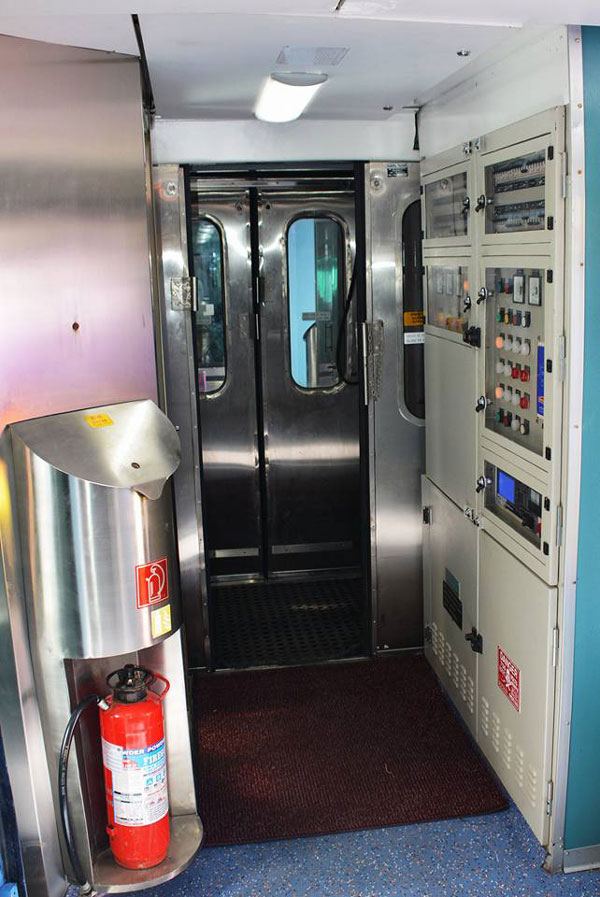 ചെറു വിശ്രമത്തിന് ശേഷം ഗാട്ടിമാൻ എക്സ്പ്രസ് വീണ്ടും ട്രാക്കിലേക്ക്