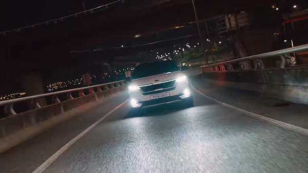 കിയ സെൽറ്റോസ് സ്റ്റാൻഡേർഡ് പതിപ്പിൽ നിന്ന് ഗ്രാവിറ്റി എഡിഷനെ വേർതിരിക്കുന്നത് എന്ത്?