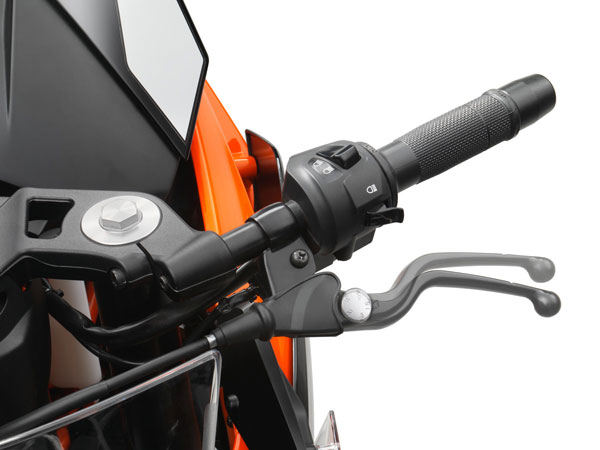 പുതുതലമുറ അരങ്ങേറ്റത്തിന് സജ്ജം; നിവലിലെ RC390 വെബ്സൈറ്റില്‍ നിന്നും നീക്കംചെയ്ത് കെടിഎം