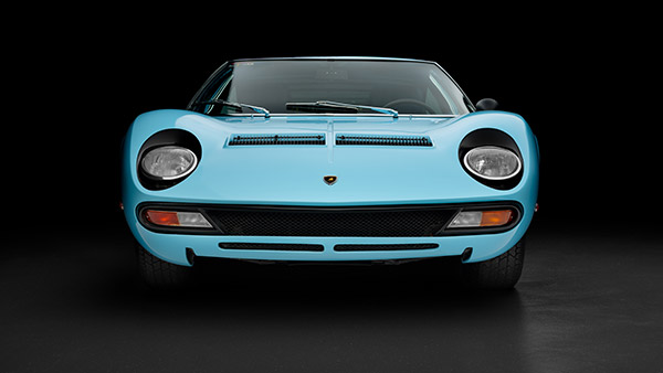 ലോകത്തിലെ ആദ്യത്തെ സൂപ്പർ കാറിന് 50 വയസ്; ലംബോർഗിനി മിയൂറ SV