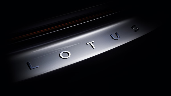 പുത്തൻ മോഡലിന് എമിറ എന്ന് പേര് നൽകി ലോട്ടസ്