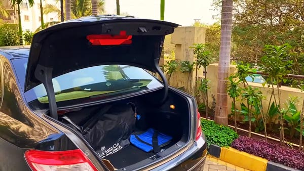 സിഎൻജി കരുത്തിൽ മാരുതി മാത്രമല്ല ബെൻസും അധികം ചെലവില്ലാതെ ഓടിക്കാം