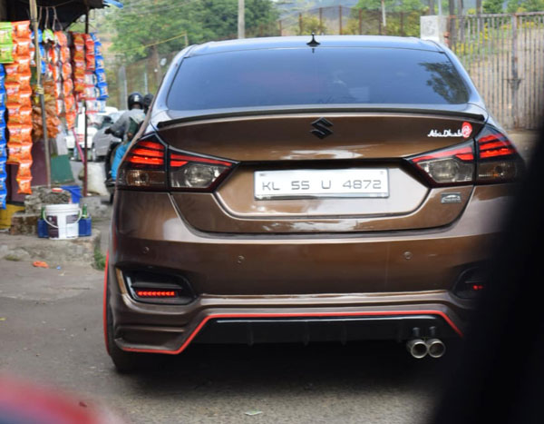 കണ്ണഞ്ചിപ്പിക്കും മിഴിവോടെ പരിഷ്കരിച്ച മാരുതി സിയാസ്