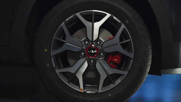 വിപണിയിലെത്തും മുമ്പ് 2021 സെൽറ്റോസിന്റെ ടീസർ പങ്കുവെച്ച് കിയ