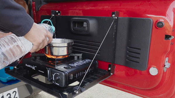 റൂഫില്‍ ടെന്റുമായി മഹീന്ദ്ര ഥാര്‍; പ്രവര്‍ത്തനം വ്യക്തമാക്കി വീഡിയോ