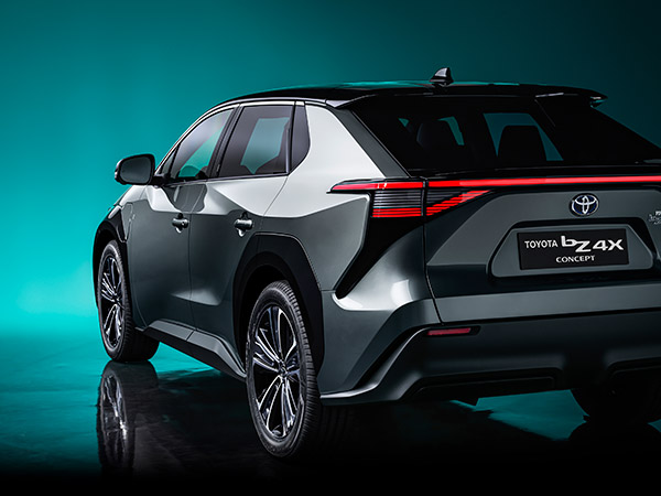bZ4X ഇലക്‌ട്രിക് എസ്‌യുവി കൺസെപ്റ്റുമായി ടൊയോട്ട