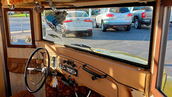 വെക്കേഷനുകൾ ആഘോഷമാക്കാൻ മിനി ക്യാമ്പർ രൂപത്തിൽ അണിഞ്ഞൊരുങ്ങി ഫോക്‌സ്‌വാഗണ്‍ ബീറ്റിൽ