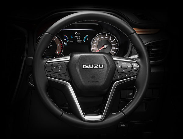 എൻഡവറിനെയും ഫോർച്യൂണറിനെയും വെല്ലുവിളിക്കാൻ പുത്തൻ ഇസൂസു MU-X എസ്‌യുവി വിപണിയിൽ