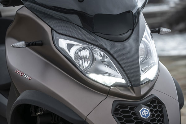 MP3 ത്രീ വീലര്‍ സ്‌കൂട്ടര്‍ ശ്രേണി നവീകരിച്ച് പിയാജിയോ